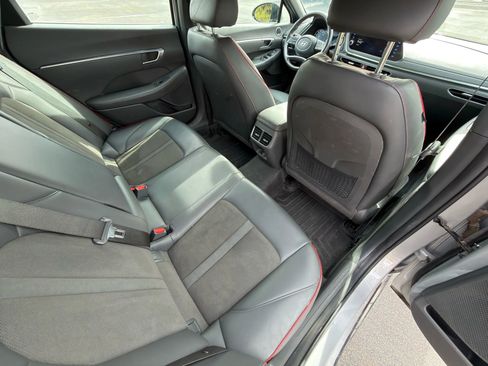 Used 2023 Hyundai Sonata SEL Plus FWD image 7