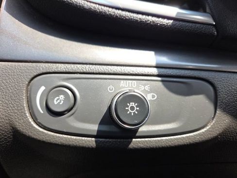 Used 2019 Buick Encore Preferred FWD image 28