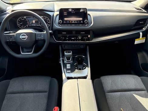 New 2026 Nissan Rogue SV image 12