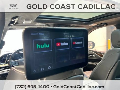 Used 2023 Cadillac Escalade ESV Sport Platinum w/ LPO, ONYX Package AWD/4WD image 19