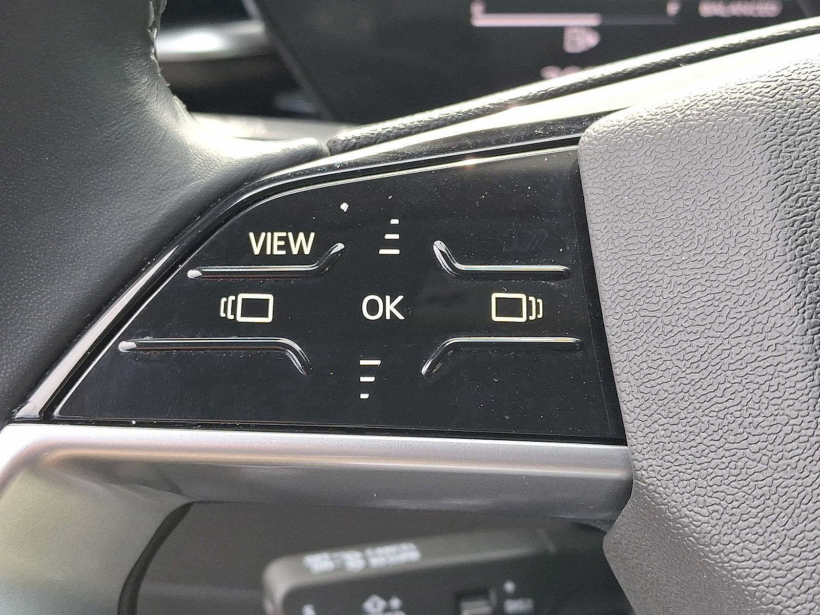 Used 2025 Audi Q5 Premium w/ Convenience Package AWD/4WD image 23