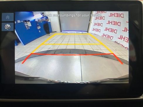 New 2026 Hyundai Venue SEL FWD image 28