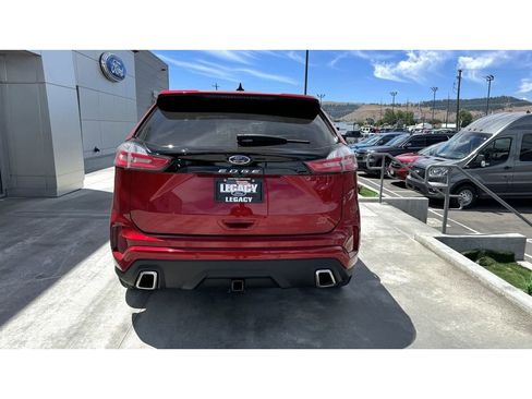 Used 2024 Ford Edge ST w/ Equipment Group 401A image 6