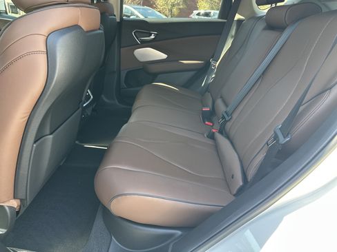 Certified 2025 Acura RDX SH-AWD w/ Advance Package image 24