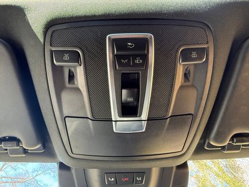 Used 2018 Mercedes-Benz GLE 350 4MATIC image 30