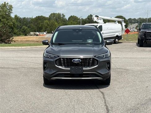 Certified 2023 Ford Escape Platinum w/ Premium Technology Package AWD/4WD image 1