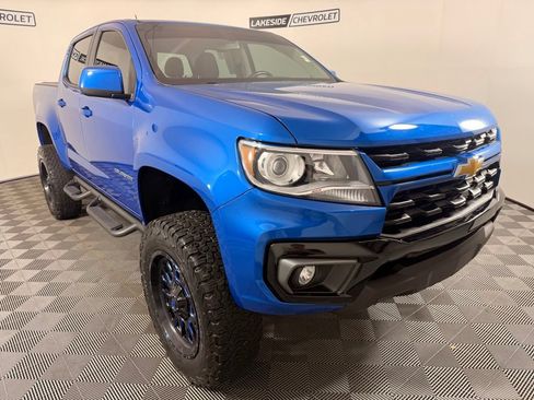 Used 2022 Chevrolet Colorado LT w/ Luxury Package AWD/4WD image 8