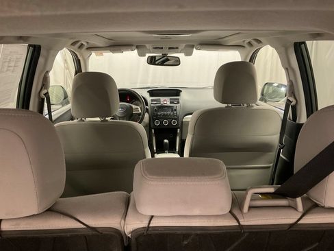 Used 2015 Subaru Forester 2.5i Premium AWD/4WD image 27