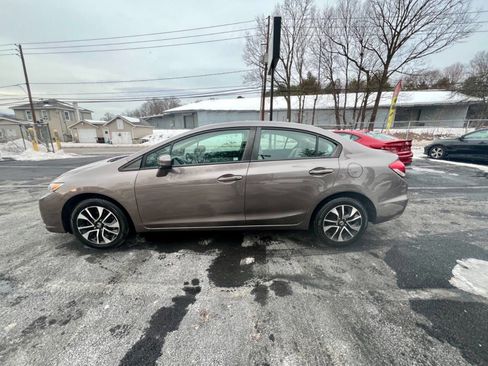 Used 2015 Honda Civic EX image 3