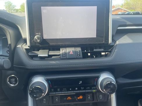 Used 2023 Toyota RAV4 XLE Premium AWD/4WD image 5