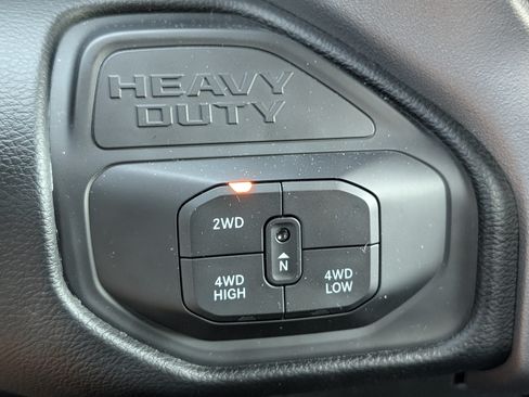 Used 2026 RAM 2500 Big Horn AWD/4WD image 11