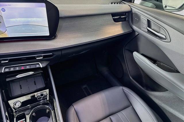 New 2026 Audi Q3 quattro 2.0T AWD/4WD image 21