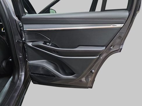 New 2025 Jeep Wagoneer S Launch Edition AWD/4WD image 13