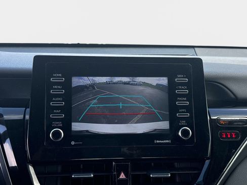 Used 2023 Toyota Camry SE image 21