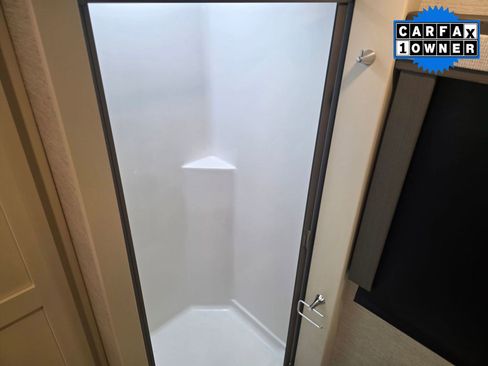 Used 2022 Mercedes-Benz Sprinter 3500 image 18