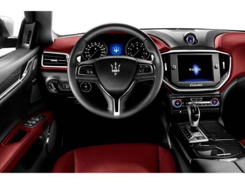 Used 2019 Maserati Ghibli S Q4 AWD/4WD image 3