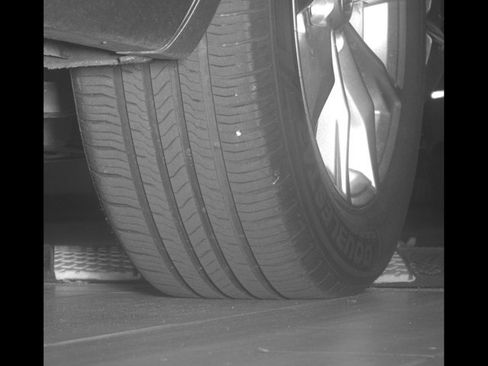 Certified 2025 Honda CR-V EX image 27