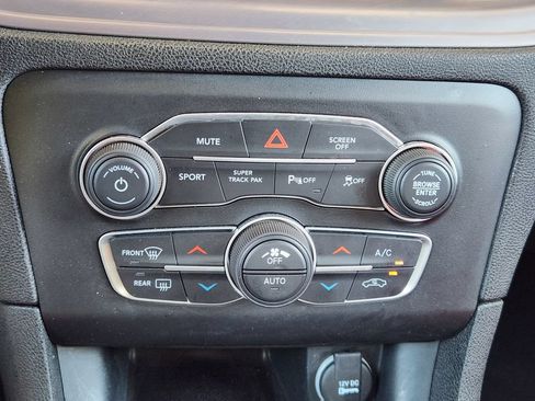 Used 2023 Dodge Charger R/T w/ Blacktop Package RWD image 17
