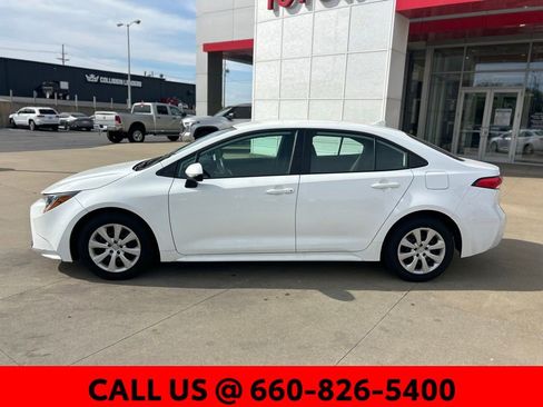 Used 2024 Toyota Corolla LE FWD image 9