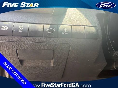 Used 2021 Toyota Camry SE FWD image 15