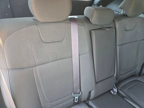 Used 2022 Hyundai Tucson SEL FWD image 19