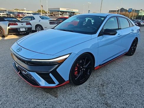 Used 2024 Hyundai Elantra N FWD image 4