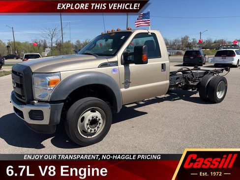 Used 2014 Ford F550 2WD Regular Cab Super Duty image 1
