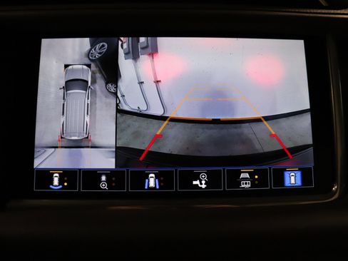 Used 2021 GMC Yukon XL Denali w/ Denali Ultimate Package image 39