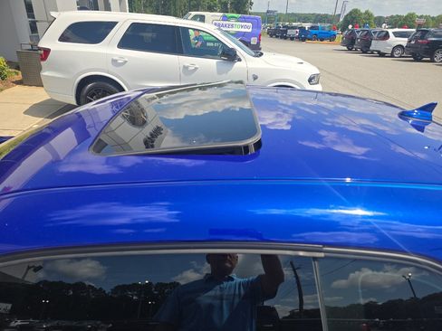 Used 2022 Dodge Challenger R/T Scat Pack w/ Plus Package RWD image 4