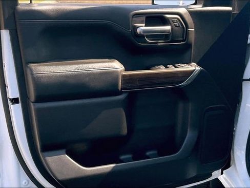 Used 2019 Chevrolet Silverado 1500 LT w/ All-Star Edition image 23