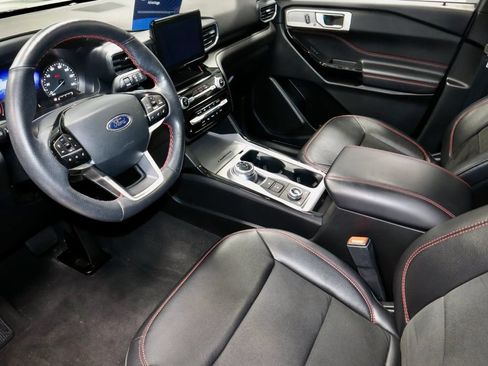 Used 2023 Ford Explorer ST-Line AWD/4WD image 25
