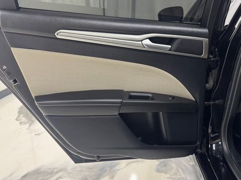 Used 2019 Ford Fusion S FWD image 21