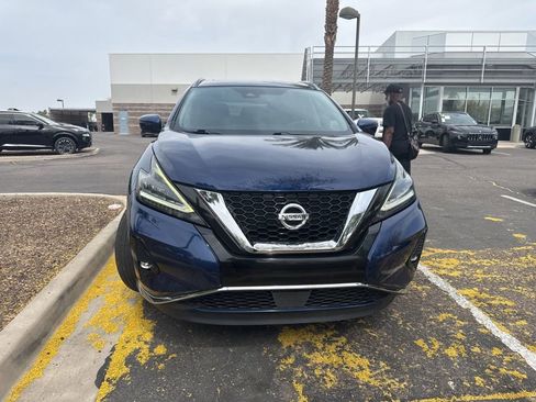 Used 2020 Nissan Murano SV w/ Premium Package image 3