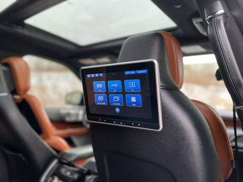 Used 2021 Lincoln Navigator L Reserve w/ Luxury Package image 37