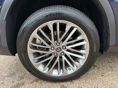 Used 2022 Lexus RX 450h AWD w/ Luxury Package image 7