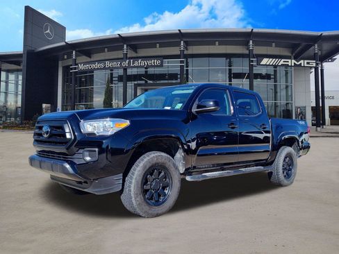 Used 2023 Toyota Tacoma SR image 1