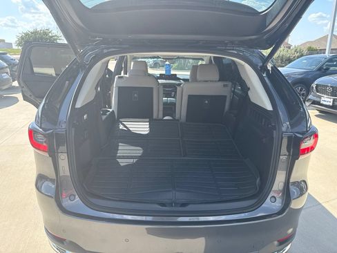 Used 2024 MAZDA CX-90 Plug-In Hybrid w/ Premium Pkg AWD/4WD image 16