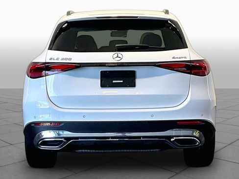 Used 2026 Mercedes-Benz GLC 300 4MATIC image 5