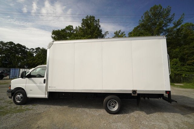 New 2026 GMC Savana 3500 Extended w/ Power Convenience Package RWD image 6