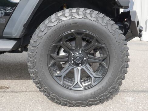 Used 2021 Jeep Wrangler Unlimited Sport AWD/4WD image 12