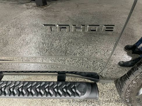 Used 2025 Chevrolet Tahoe Z71 w/ Comfort Package image 11