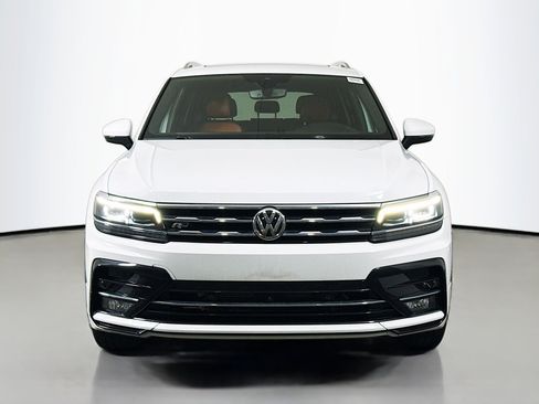Used 2020 Volkswagen Tiguan SEL Premium R-Line AWD/4WD image 2