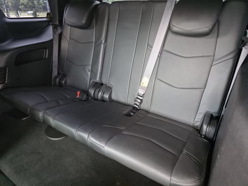 Used 2018 Cadillac Escalade Platinum AWD/4WD image 37