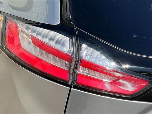 Used 2024 Ford Edge Titanium AWD/4WD image 28