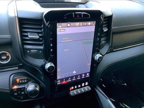 Used 2022 RAM 1500 Limited w/ Body Color Bumper Group image 5