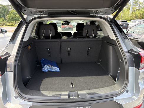 New 2026 Chevrolet TrailBlazer LT w/ Convenience Package AWD/4WD image 18
