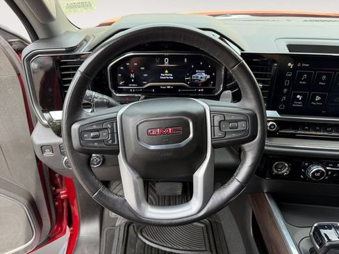 Used 2023 GMC Sierra 1500 SLT w/ SLT Convenience Package AWD/4WD image 13