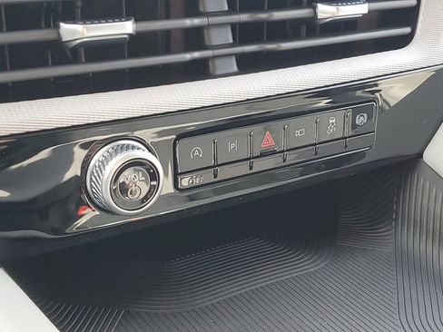 New 2026 Ford Explorer Active image 18