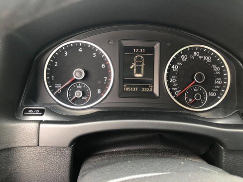 Used 2016 Volkswagen Tiguan SE image 10