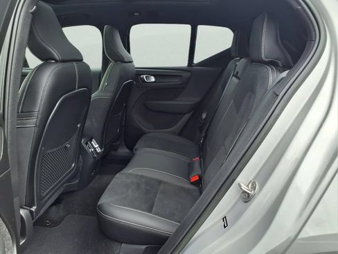 Used 2023 Volvo XC40 Recharge Plus AWD/4WD image 24